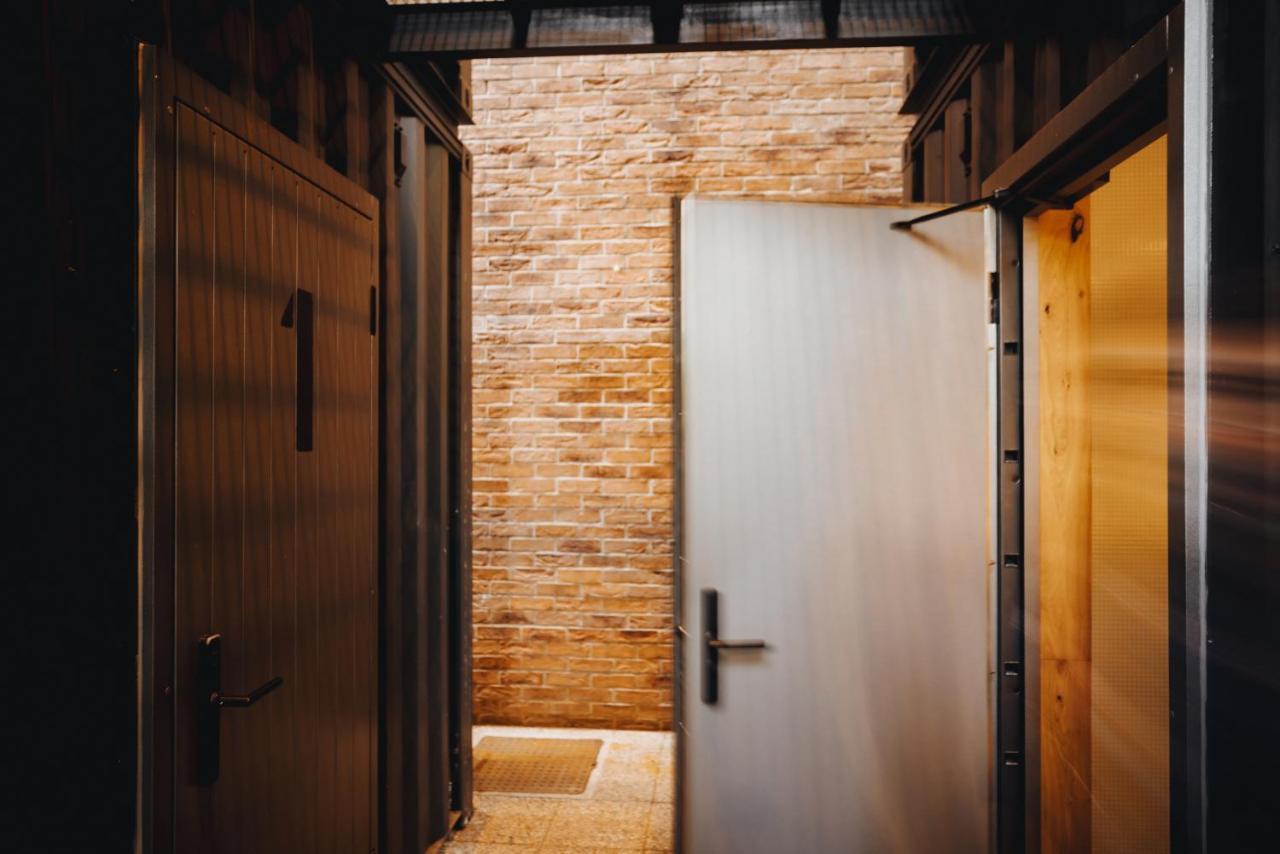 לובליאנה City Glamping By One66 Hotel מראה חיצוני תמונה